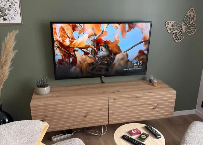 New L'écho Des Falaises 50 Mètres De La *